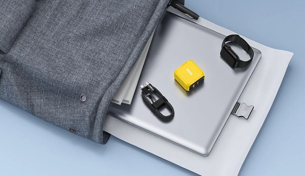 Ładowarka AOHi Magcube PD 67W 1x USB-C, 1x USB-A 
