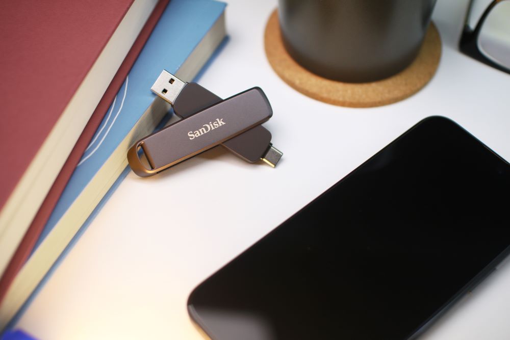DYSK SANDISK EXTREME PRO DUAL DRIVE USB Type C + A 2TB 1000/900MB/s